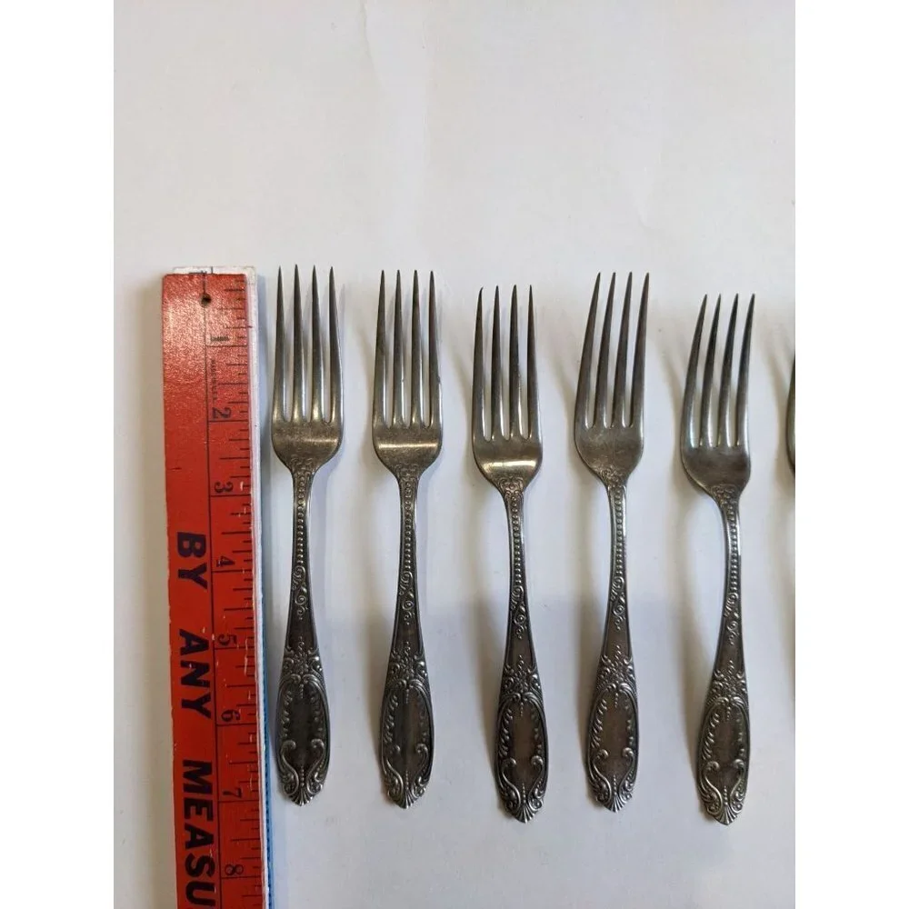 Crown Silver Plate Company set of 6 dinner forks‎ 7.5 in